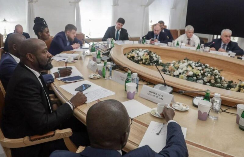 Russia-Africa Military Cooperation: Its Strategic Potentials for Alliance of Sahel States, by Kestér Kenn Klomegâh